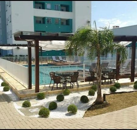 Apto Em Easy Club Encantador Com Piscina. Apartman Piçarras Kültér fotó